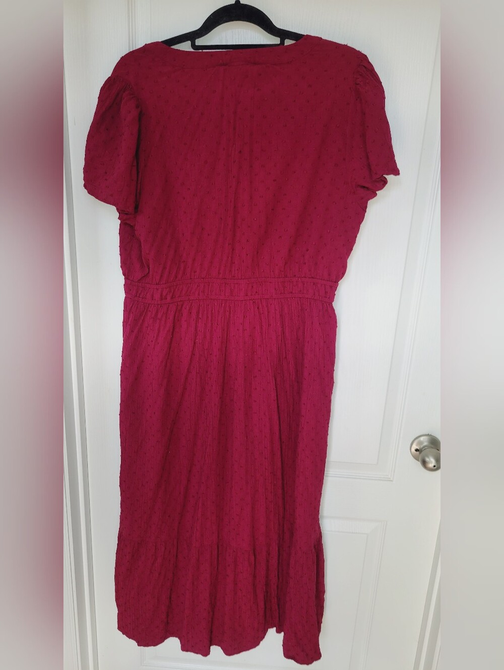 LOFT Cranberry Red Swiss Dot Tiered Midi Dress Gold Buttons Women's Size XL - Picture 9 of 9